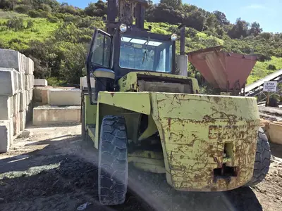USED 1987 CLARK C500-Y300D
