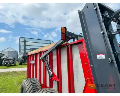 Used HAGEDORN _UNKNOWN_ Manure Spreaders Iowa US | Keast Enterprises #1360390