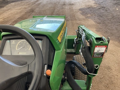 Used JOHN DEERE 1025 R Sub-Compact & Compact Tractors Michigan US | Miedema Asset Management Group #1413783