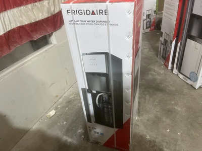 Used FRIGIDAIRE HOT AND COLD WATER DISPENSER Beverage Dispensers Michigan US | Miedema Asset Management Group #1322275