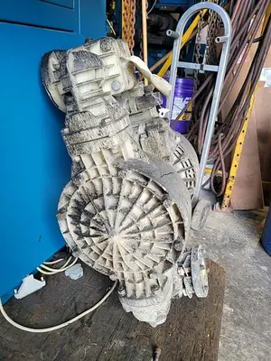 USED SANDPIPER POLY DOUBLE DIAPHRAGM PUMP