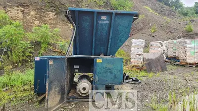 USED 2000 CHALLENGER CG300 3037 ST GRINDER