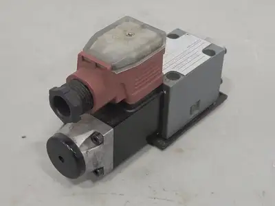 NEW REXROTH 4WE6D53/AG24N9Z5L
