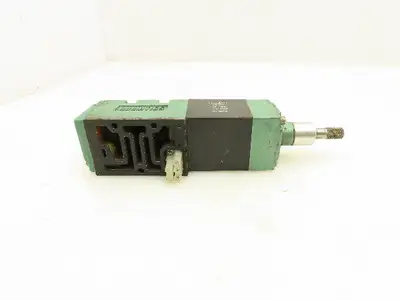 Numatics 152SA400K011Z30 MK15 Pneumatic Directional Solenoid Valve 120V Lot of 3