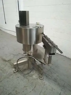 Ozaf model VL2T Stainless Steel Vibratory Cap feeder