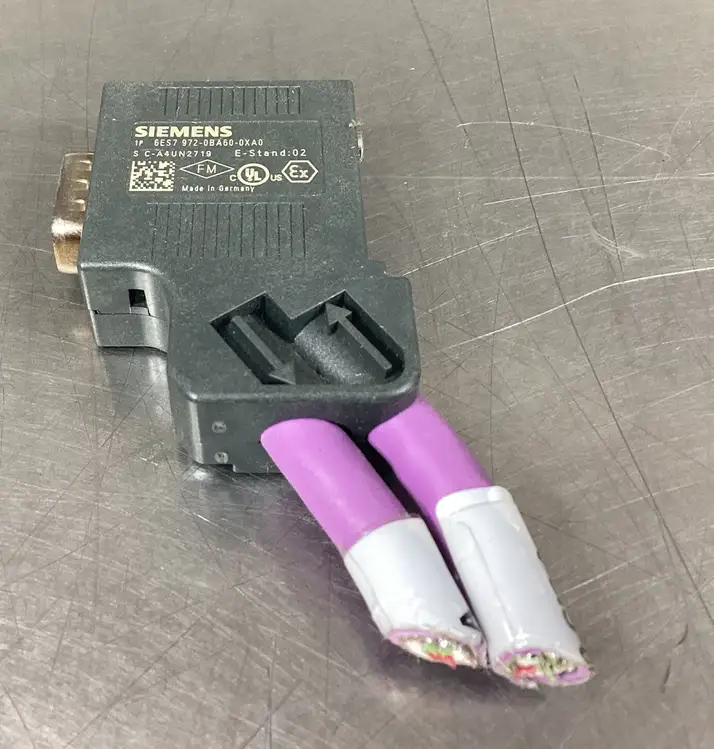 Used Siemens 972-0BA60-0XA0 Connector Accessories South Carolina US | Palmetto Automation #1159601