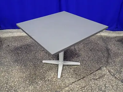 Used _UNKNOWN_ _UNKNOWN_ Preparation Tables Ohio US | HGR 24 #740591