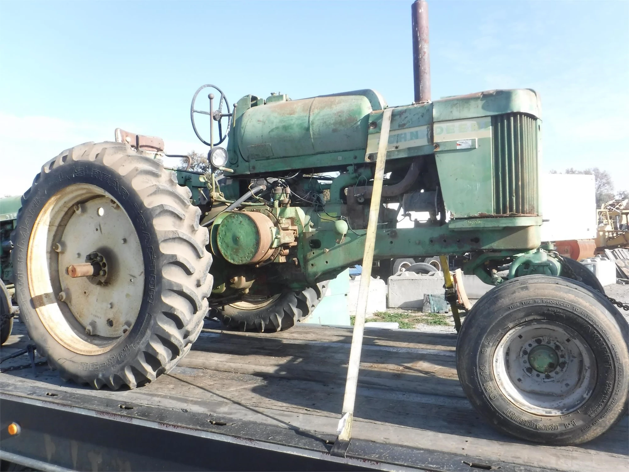 Used JOHN DEERE 720 Tractors & Trailers California US | Western Trencher & Equipment, Inc. #1494951