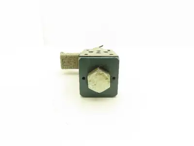 Bosch 0 811 004 103 Hydraulic Directional Solenoid Valve 24VDC