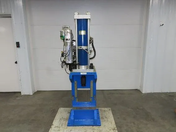 Used HIROTAKA _UNKNOWN_ Pneumatic Presses Indiana US | Arrow Industrial #617440