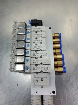 USED SMC SYJ314-5MNZ-Q/SYJ3140-5MNZ-Q