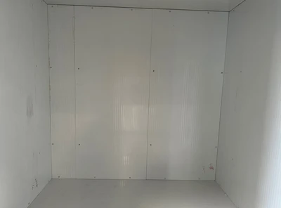 171-0080 8’ x 8’ Walk In Freezer Box with Floor