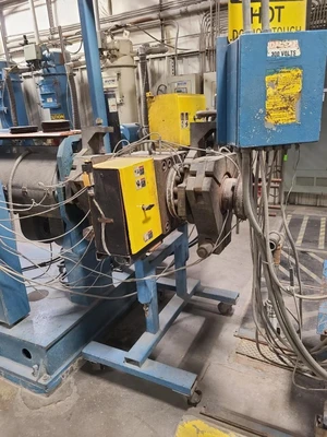 USED GALA 6 AND  NRM 6 INCH EXTRUDER GALA 6        NRM 6