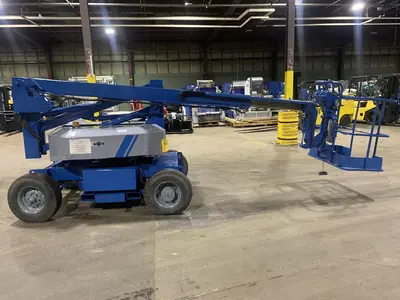 Used GENIE Z-30/20 Articulating Boom Lifts Pennsylvania US | Global Equipment International, LLC #449251