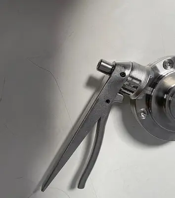 USED DPL KSLH10 E 0900 BALL VALVE
