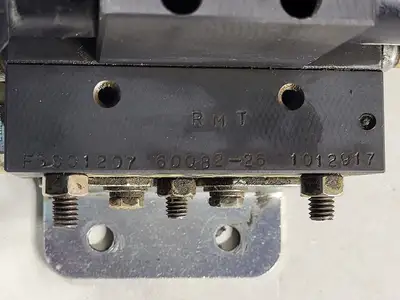 Valve Assy Boom Drill Bolter 1015786