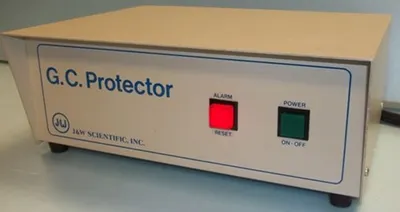 QTY. 2. J&W SCIENTIFIC INC 2300 G.C. PROTECTOR S/N...