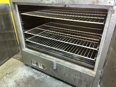 225L New General Purpose Oven 200 Deg C