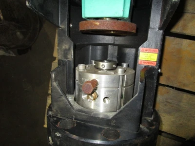 used 1/2 hp Lightnin Vektor Agitator Drive, with Mechanical Seal