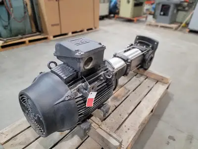 NEW GRUNDFOS CR150
