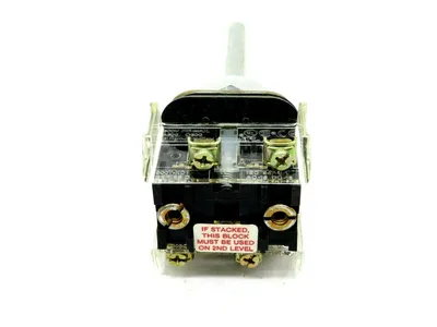 NEW ALLEN BRADLEY 800T-M1B30 SWITCH 800TM1B30