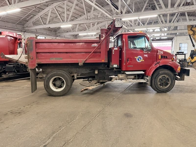 Used 2002 STERLING M7500 ACTERRA Dump trucks Michigan US | Miedema Asset Management Group #1414298