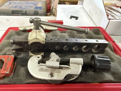 Used _UNKNOWN_ _UNKNOWN_ Tube End Deburring Flaring Beading Michigan US | Miedema Asset Management Group #1372043