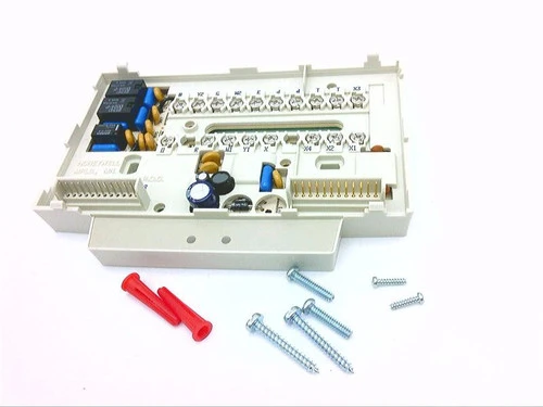 Honeywell Q7100C1008 Thermostat [New]
