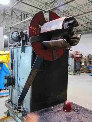 5,000 Lb. x 16″ ROLLRIGHT Double Uncoiler