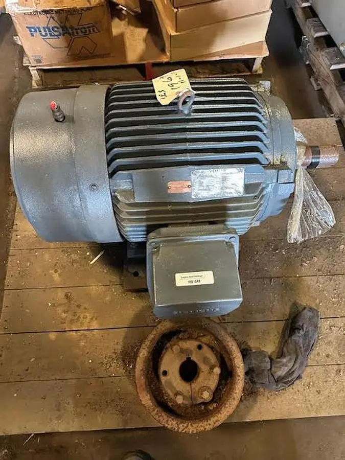 USED SIEMENS INDUCTION MOTOR