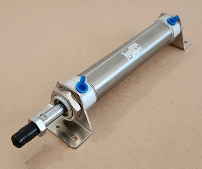 NEW SMC CDM2L40-150Z