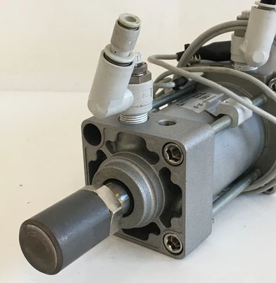 USED SMC MDNBWL63-50-D-Y59BL3