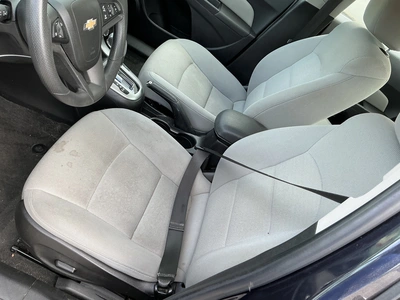 USED 2015 CHEVROLET CRUZE