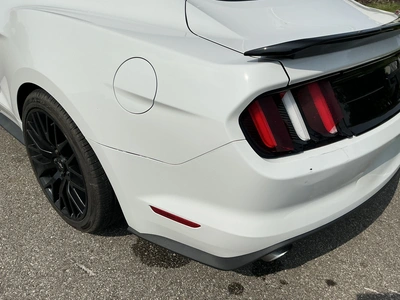 USED 2016 FORD MUSTANG
