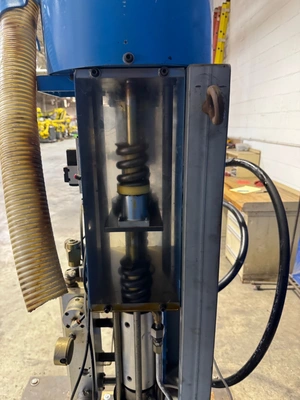 SEALANT EQUIPMENT & ENGINEERING Dispensing Pump Sealant Pump | K.B. Industries LLC (7)