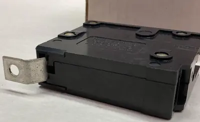 New | in-Stock CUTLER-HAMMER QBHW1020 Circuit Breakers | Surplus Asset Holdings #1189475
