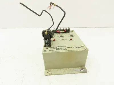 TimeMark 2734 Current Sensitive Relay See Pictures 2-20A 0.2-2.5 Sec Trip Delay
