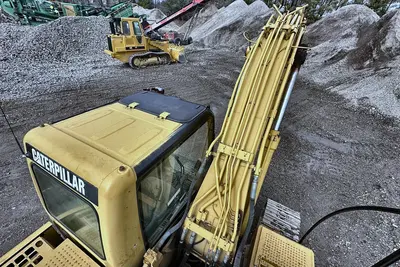 Used 2007 CATERPILLAR 318C LN Crawler Excavators Pennsylvania US | Proxy Equipment #1378134