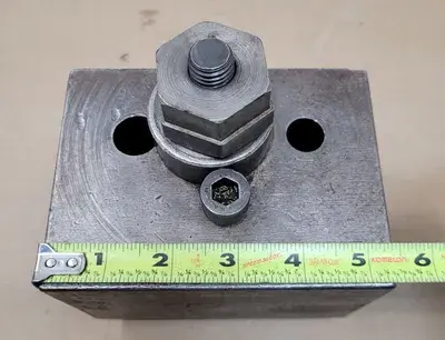 2IN BORING BAR HOLDER: HEIGHT 6-1/2”, WIDTH 4”, LENGTH 5-3/8”, BORE 2”