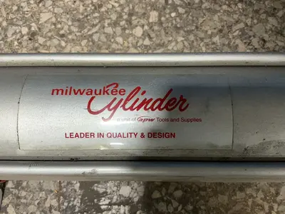Used MILWAUKEE CYLINDER 255200105 Pumps Ohio US | HGR 24 #1541533
