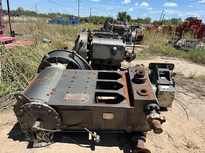 Used 2001 OMEGA W-500 Piston Pumps Texas US | Elliott Equipment Company #1049061