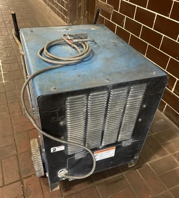 USED Miller 903785