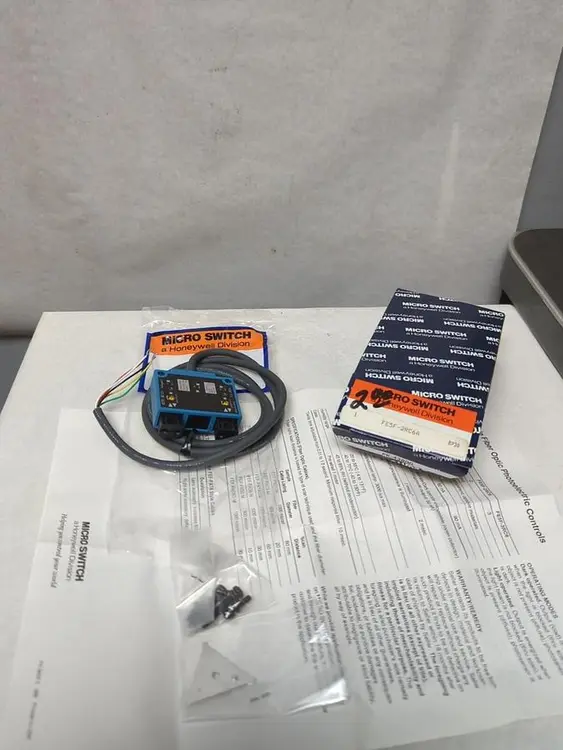 New | in-Stock HONEYWELL FE5F-2RC6A Misc Electrical & Power Parts | Surplus Asset Holdings #1218229