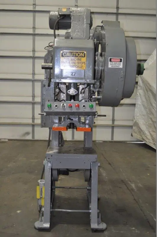 USED L & J 27