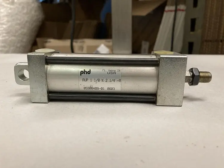 Used PHD 05988409-01 Cylinders | Surplus Asset Holdings #1207167