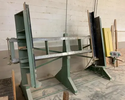 USED LANCASTER 550-B ONE-WAY VERTICAL ASSEMBLY CLAMP