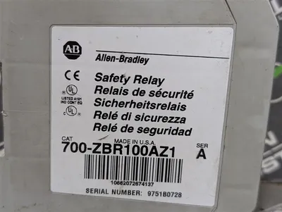 Allen Bradley 700-ZBR100AZ1 Safety Relay Module Series A Used