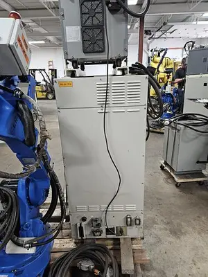USED 2014 YASKAWA MOTOMAN MA1900