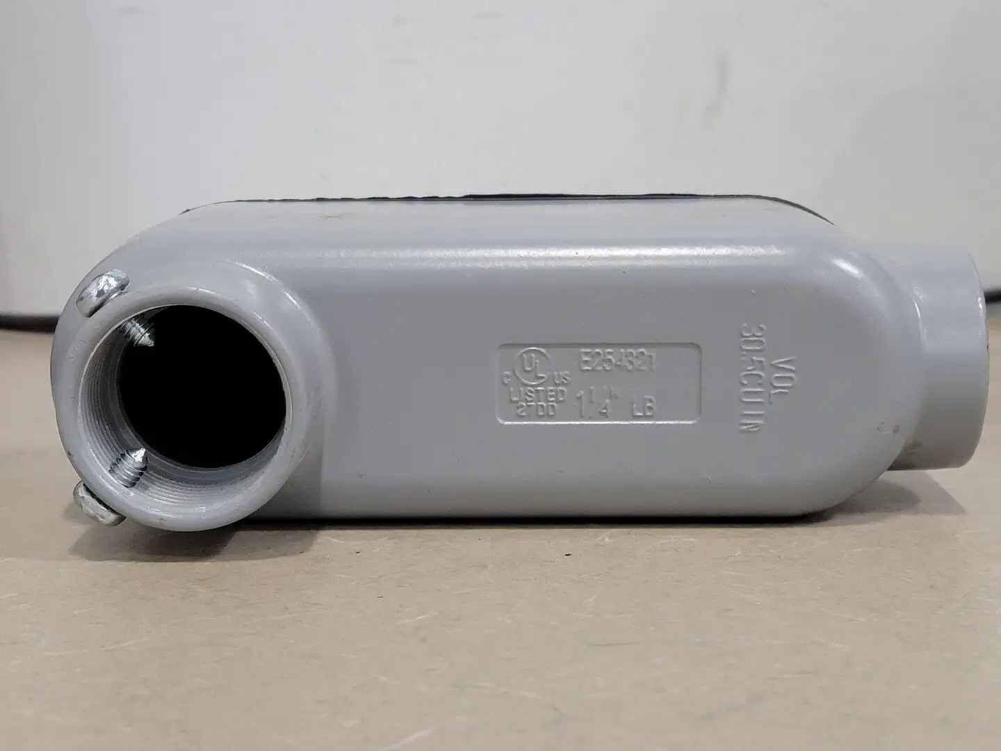 USED EATON E254321
