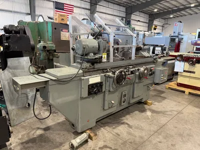 1982 BROWN & SHARPE 1440U Universal Cylindrical Grinders | GMT (3)